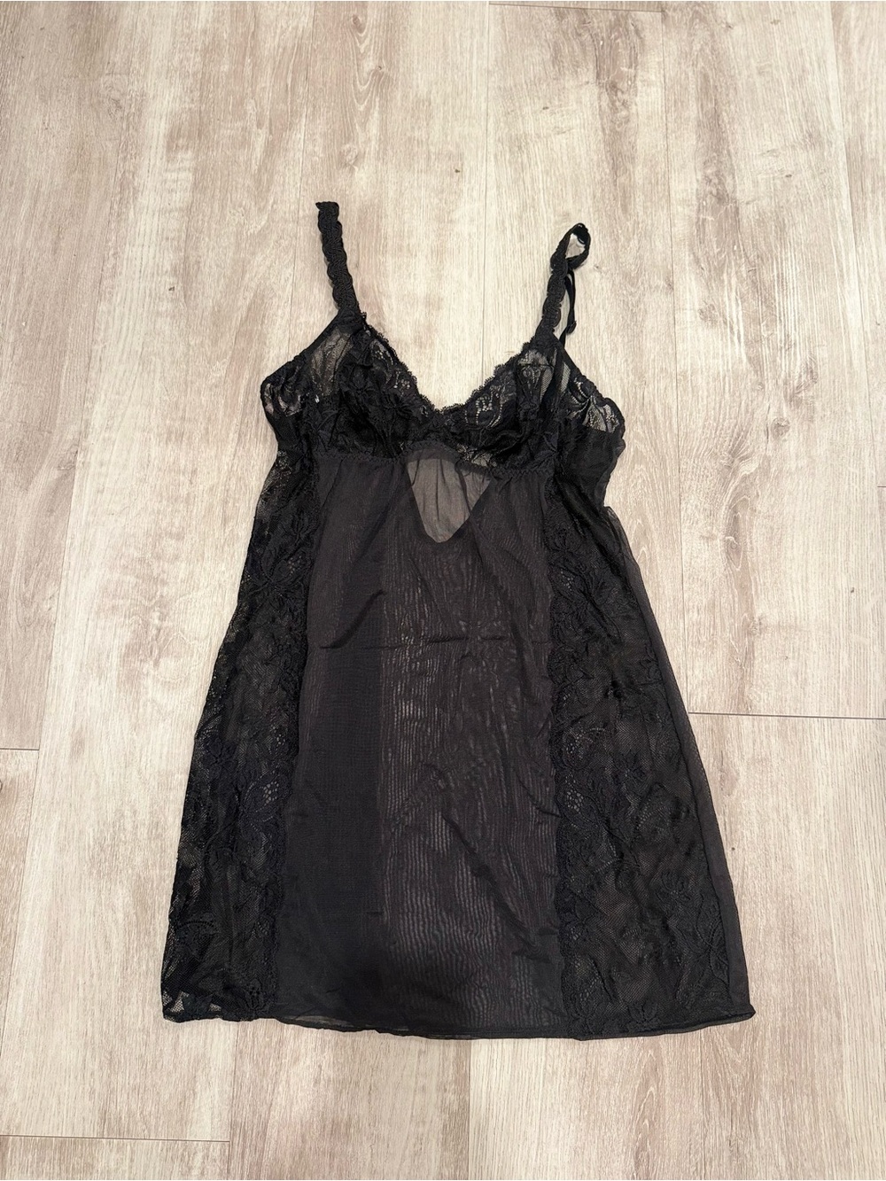 Victoria’s Secret Vintage Black Sheer Lace Babydoll Slip Dress Size Large